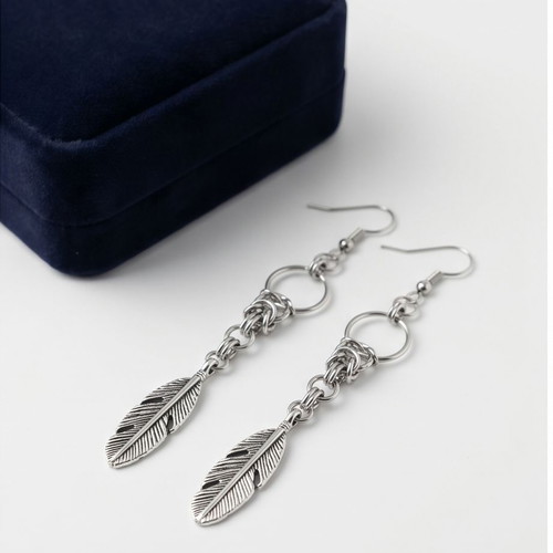 Byzantine Chain Leaf Earrings stainless steel new, silver color