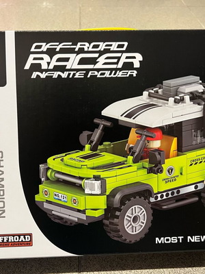 Building blocks jeep car 293 pieces new