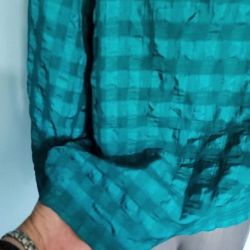 Green silk shirt Burda model like new, sizes L XL