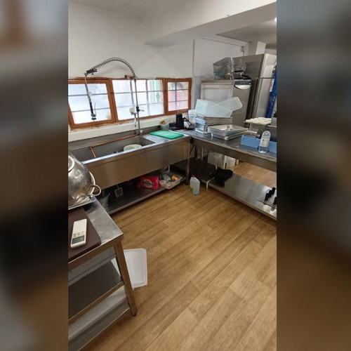 Commercial catering store in Ilioupoli with full equipment