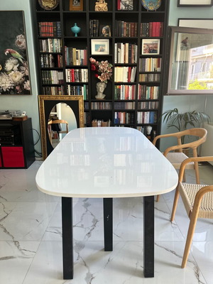 Dining table 180x90 white used, seats 6 to 8