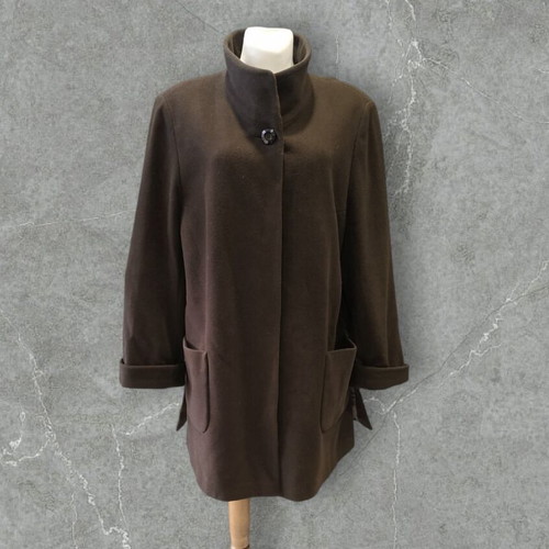 Wool coat with cashmere brown, size XL like new