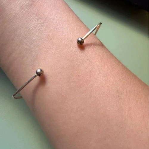 Handmade bracelet used with Tinos marble and metal