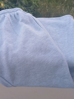 Gray sweatpants small used
