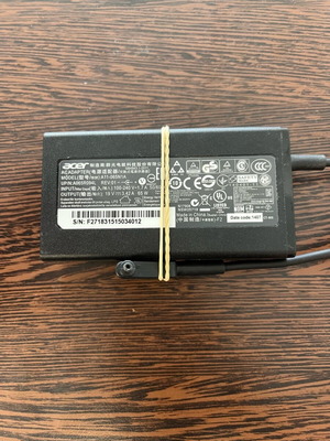 Acer 65W A11-065N1A charger used, non-working