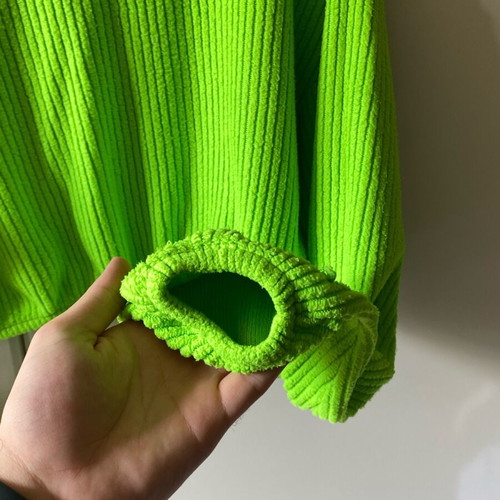 Bershka knitted sweatshirt neon green size S like new