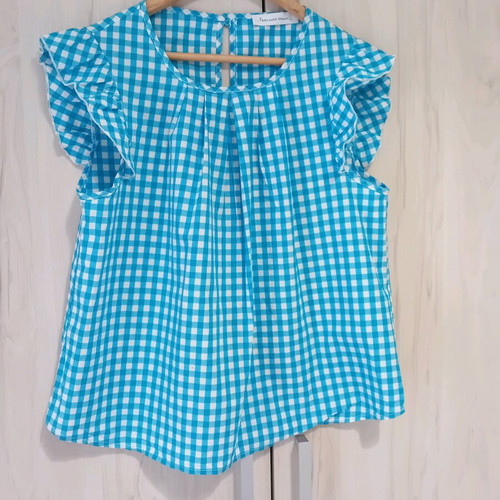 Feelings Sound sleeveless checked blouse size L like new