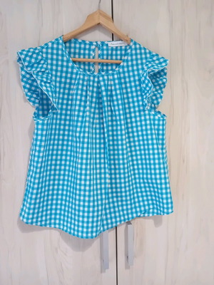 Feelings Sound sleeveless checked blouse size L like new