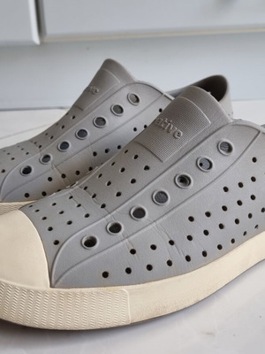 Native Shoes water shoes used, gray, size 44.5-45