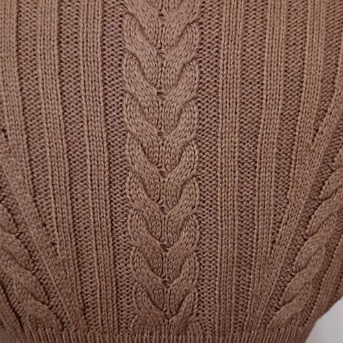 Review knitted cardigan in brown color like new, size S/M