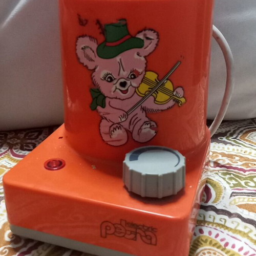 Petra Electric vintage baby bottle and food warmer with violin bear design