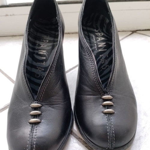 Hispanitas leather pumps used, black, size 36