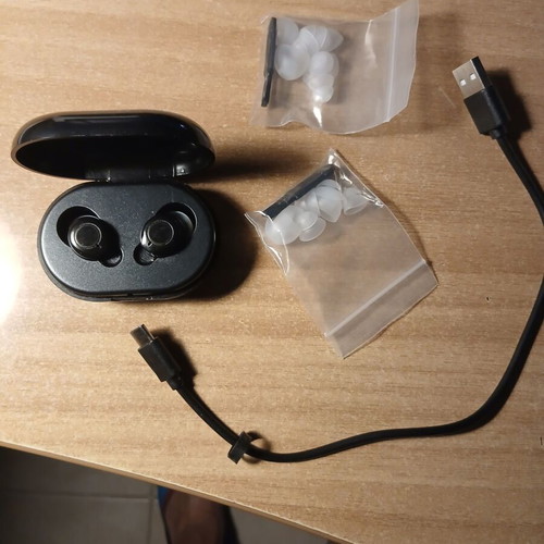 Powertech Hearing Aids PT-1247 rechargeable with case like new, black