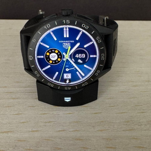 TAG Heuer Connected Calibre E4 45mm Black Titanium digital watch like new