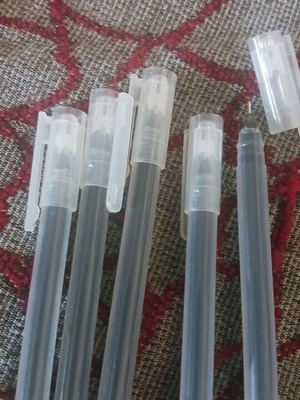 Set of 5 black ink pens with fine tip