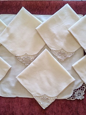 Table napkins beige, pack of 8, 41cm x 41cm, like new
