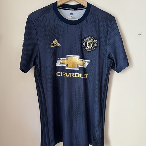 Manchester United Rashford football jersey size M new authentic