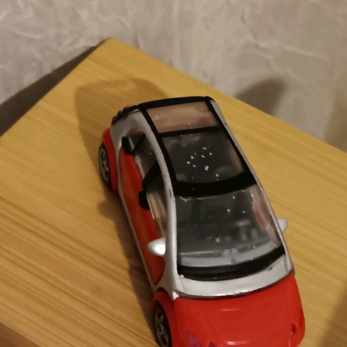 Smart for 4 Kinder Surprise like new