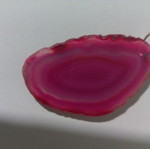 Fuchsia agate mineral slice pendant with ring