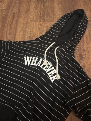 H&M sweatshirt like new, size XS, black and white