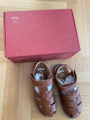 Детски кожени сандали Camper нови, размер 31, кафяви