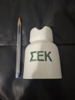 Porcelain insulator of Hellenic State Railways (SEK)