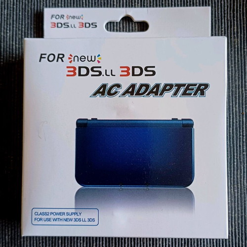 Power adapter for Nintendo 3DS new in packaging