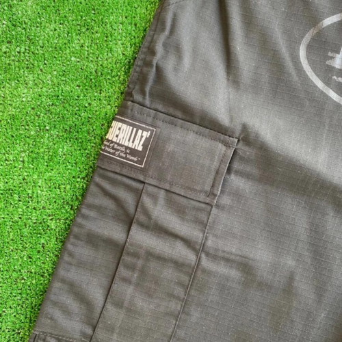 Corteiz cargo shorts, black, size M