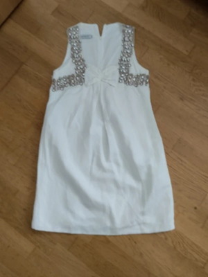 Princess Cut White Summer Dress like new, hand-embroidered with beads