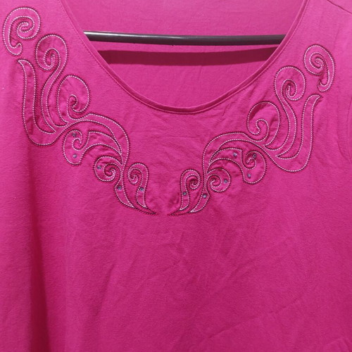 Fuchsia blouse, soft elastic fabric