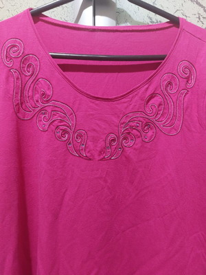 Fuchsia blouse, soft elastic fabric