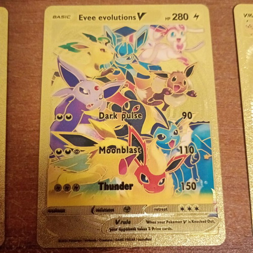 Pokémon Gold Foil Cards like new, set of 4