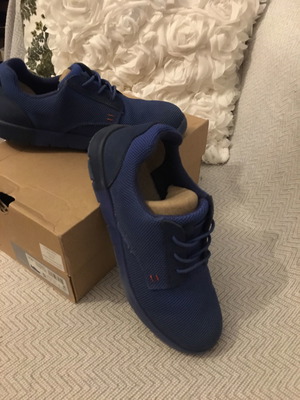 ΠΑΠΟΥΤΣΙΑ ΓΙΑ ΑΓΟΡΙ UGG No35