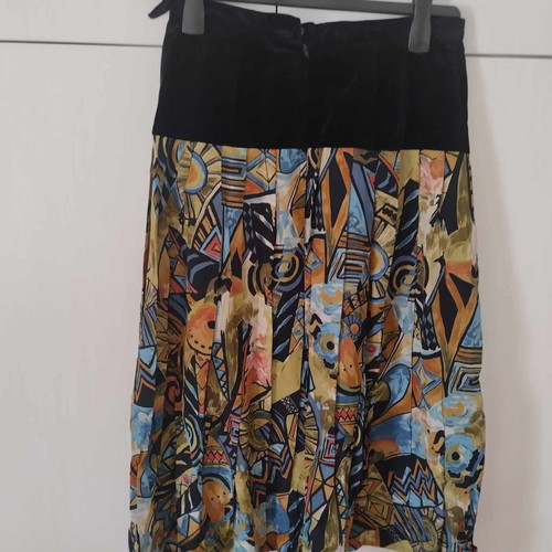 Vintage skirt used with velvet and pleated fabric size 46
