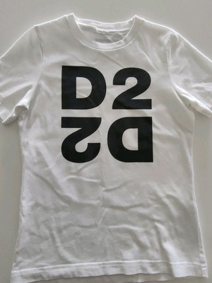 Dsquared2 / t-shirt / 104