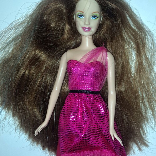 Barbie doll like new