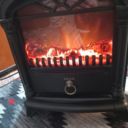VICKO BLT-999B-2 Electric Fireplace used with flame effect and thermostat