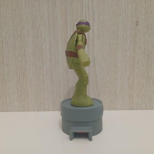 Burger King TMNT Teenage Mutant Ninja Turtles Spinning Donatello figure