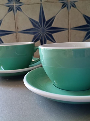 Σετ δύο μεγάλα φλιτζάνια πορσελάνης Love Ceramics καινούργια