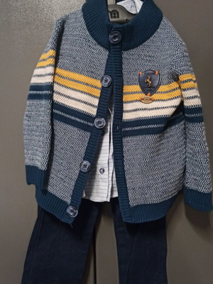 Boys' set with shirt, pants and cardigan like new