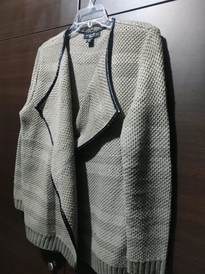 Wool cardigan like new, size M, beige and brown
