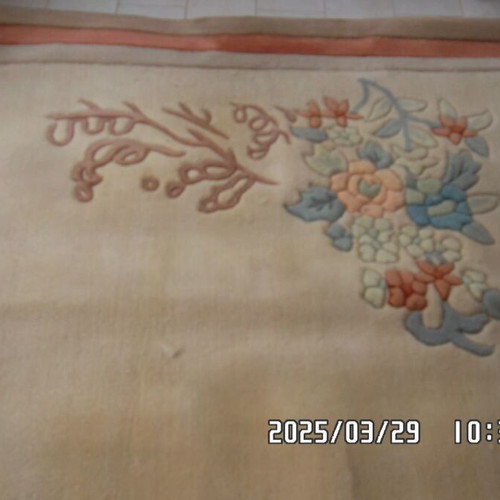 Wool rug thick used 3 m x 1.95 m with cover