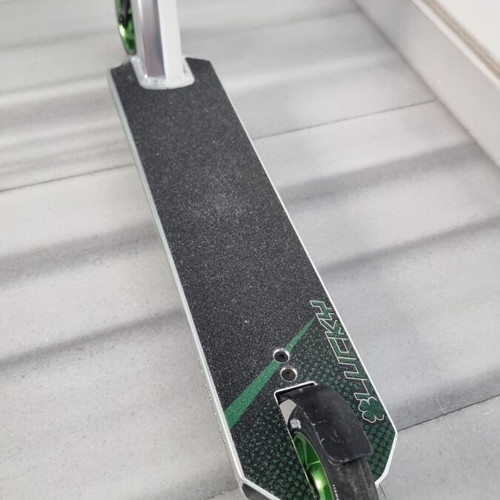 Lucky Crew Pro Stunt Scooter used with chrome deck and green details