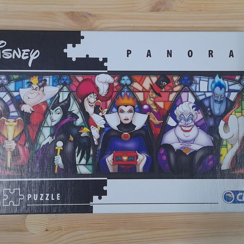 Disney Panorama Puzzle like new, 1000 pieces