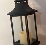 Decorative table lantern like new, plastic with batteries