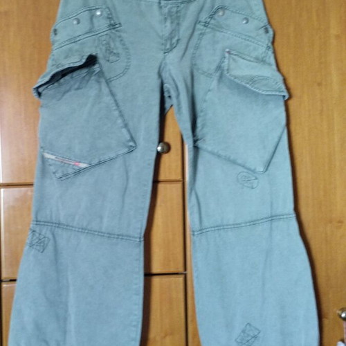 Diesel Cargo Pants like new, low rise, green