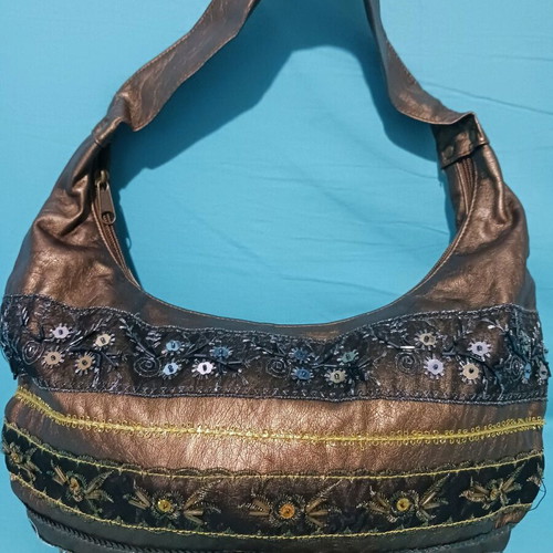 Golden brown shoulder bag used with sequins