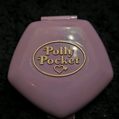 Vintage Bluebird toy Polly Pocket 1992 like new, restaurant