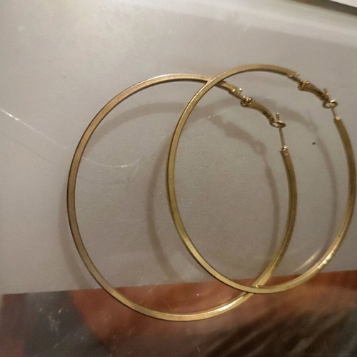 Hoop earrings used, two pairs, gold color