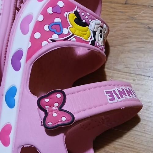 Minni Mouse sandals size 20-21